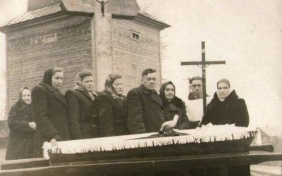 Desde la fotografía postmortem al streaming funerario: imágenes de un gesto que sobrevive